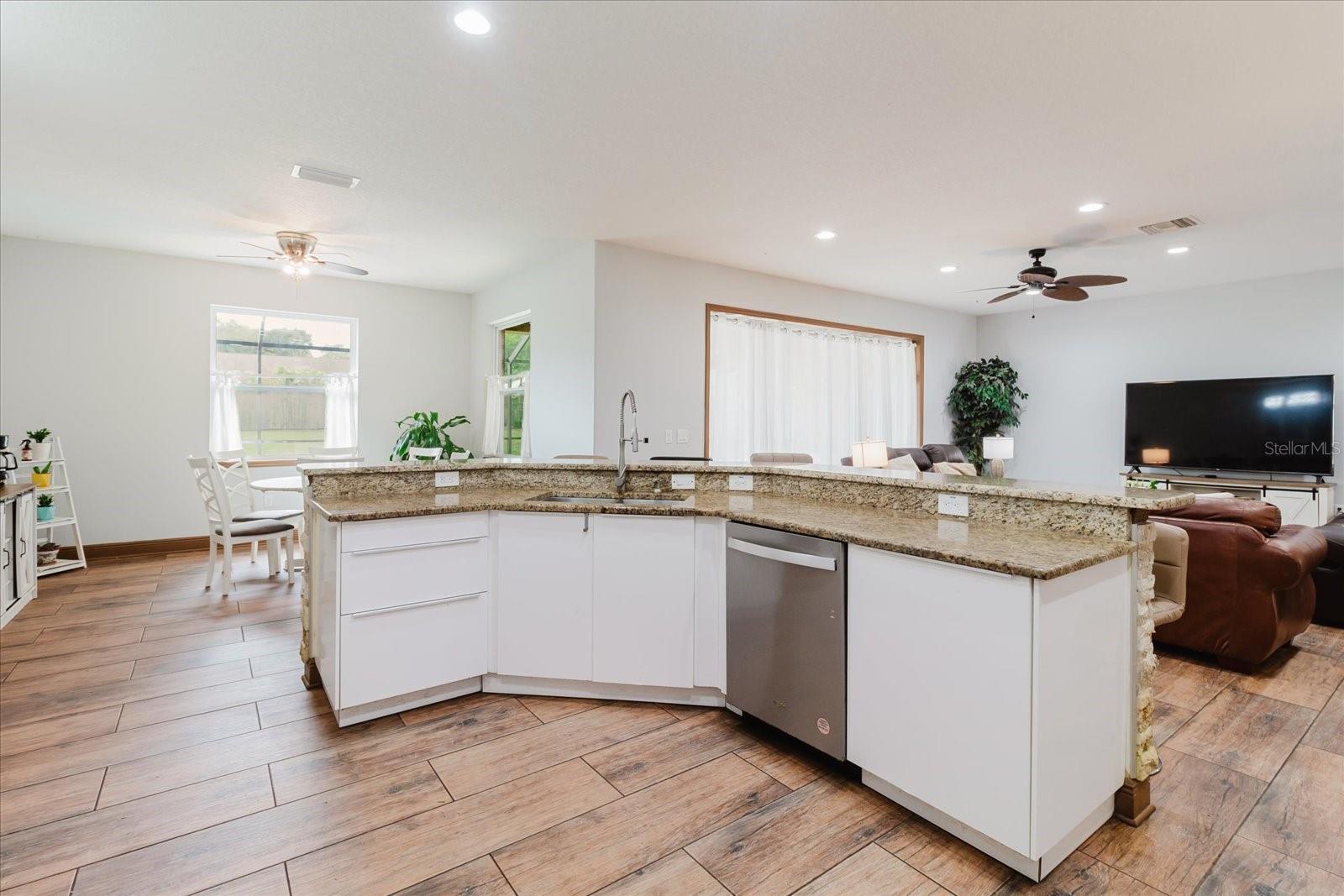 Image 24 of 86 For 2603 Bismark Drive