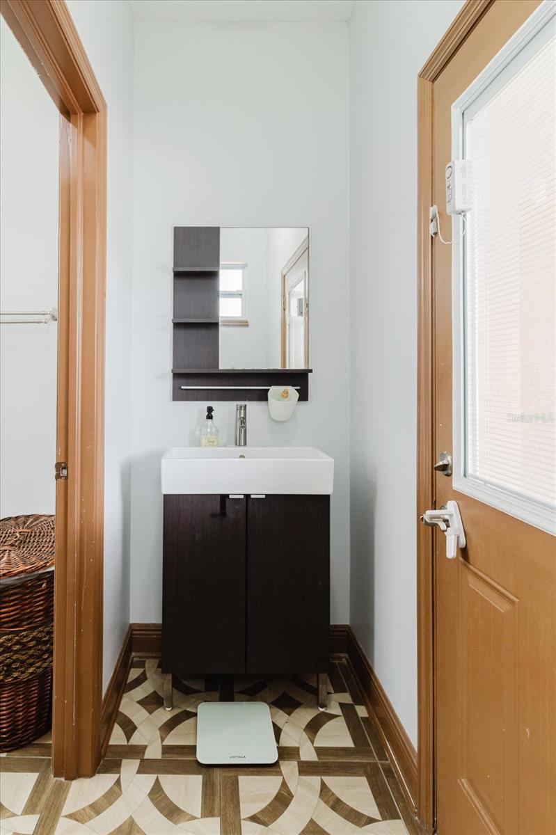 Image 37 of 86 For 2603 Bismark Drive