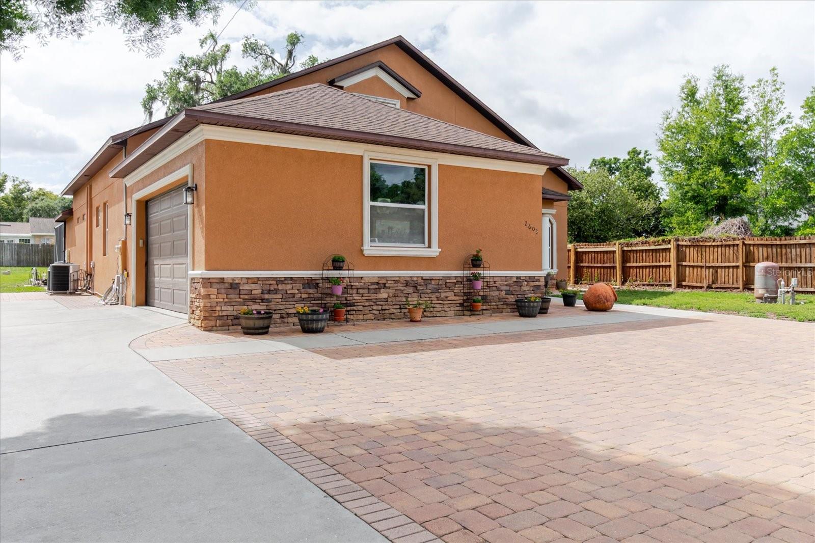 Image 4 of 86 For 2603 Bismark Drive