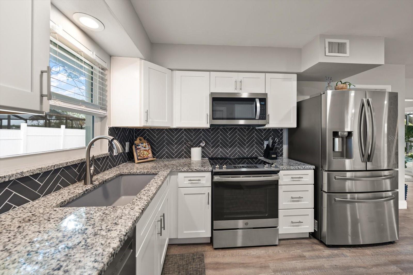 Image 10 of 47 For 2388 Jones Drive