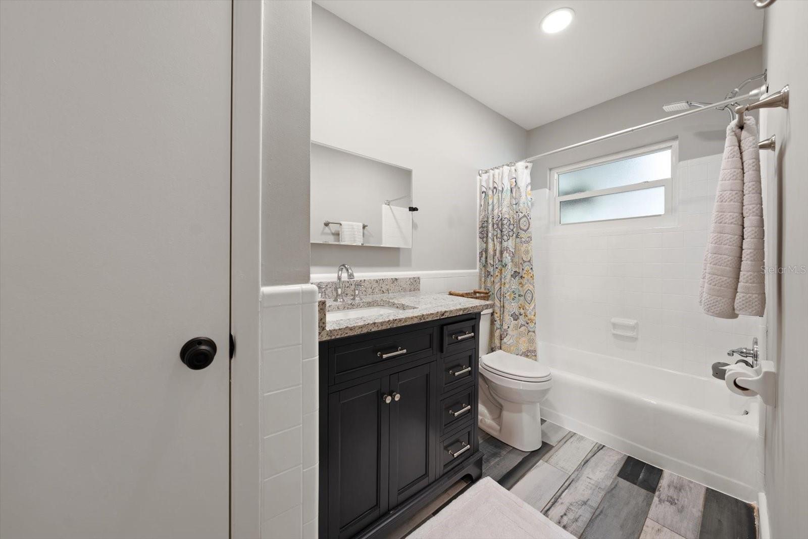 Image 25 of 47 For 2388 Jones Drive