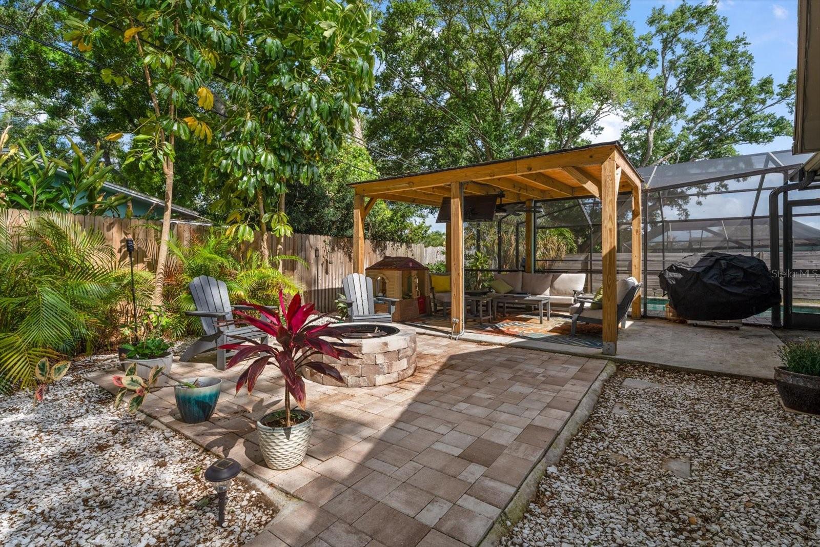 Image 34 of 47 For 2388 Jones Drive