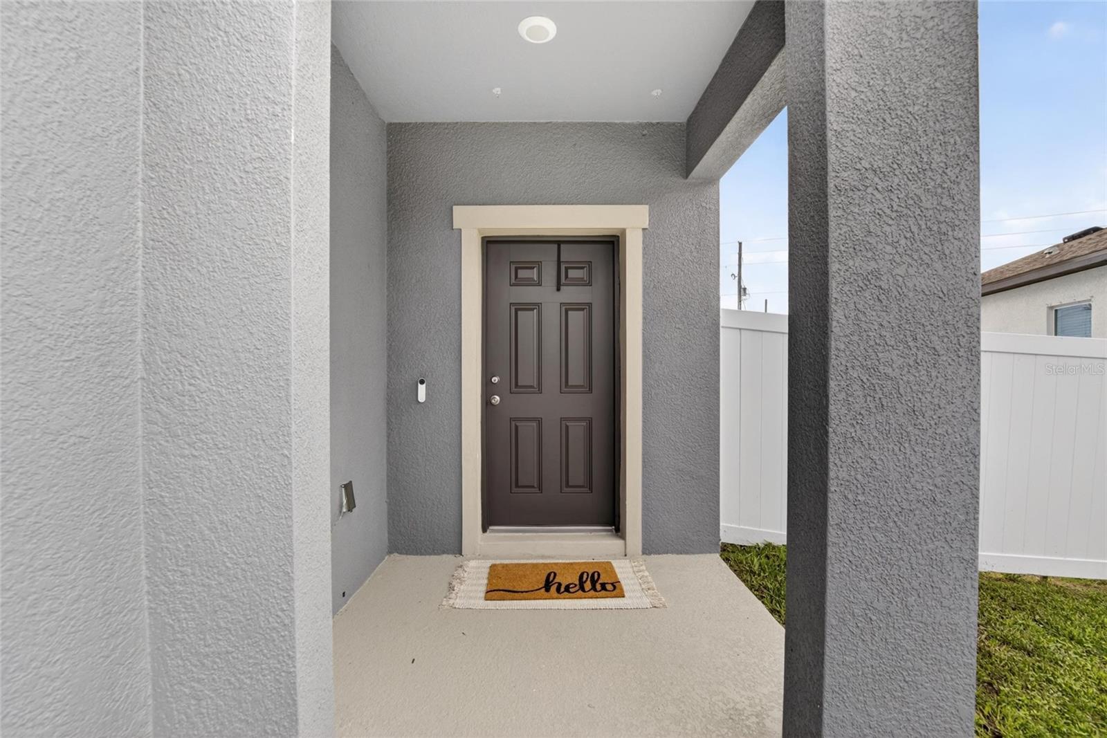 Image 14 of 35 For 1044 Kelly Fern Loop