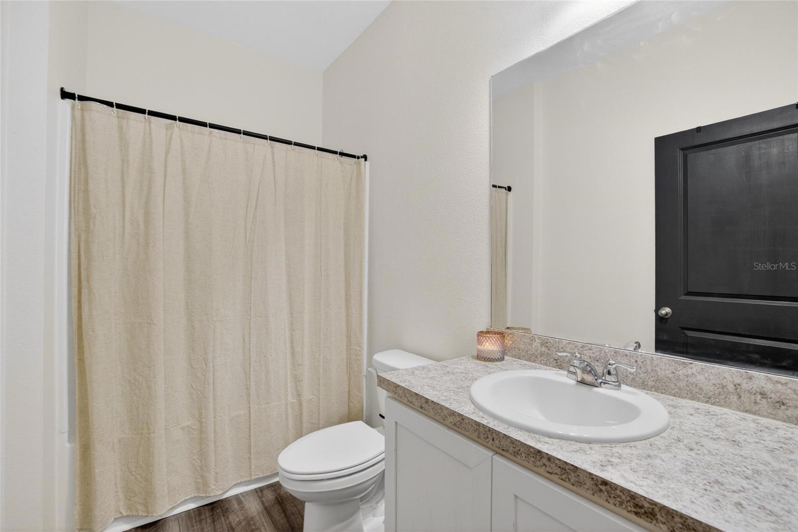 Image 9 of 35 For 1044 Kelly Fern Loop