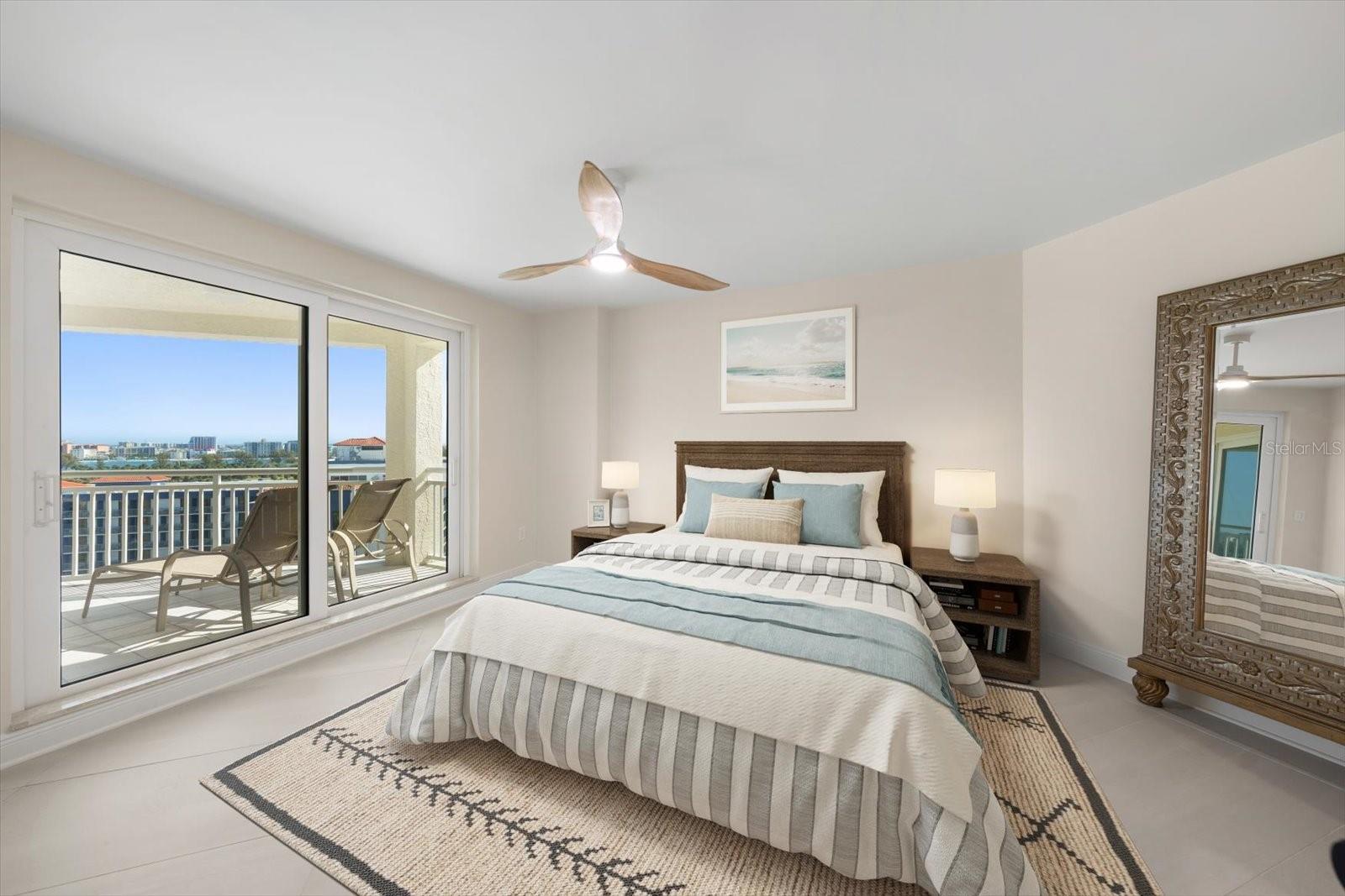 Listing photo id 14 for 1170 Gulf Blvd  1004