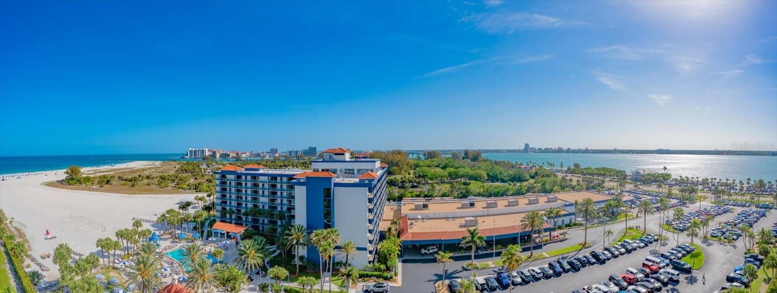 Listing photo id 39 for 1170 Gulf Blvd  1004