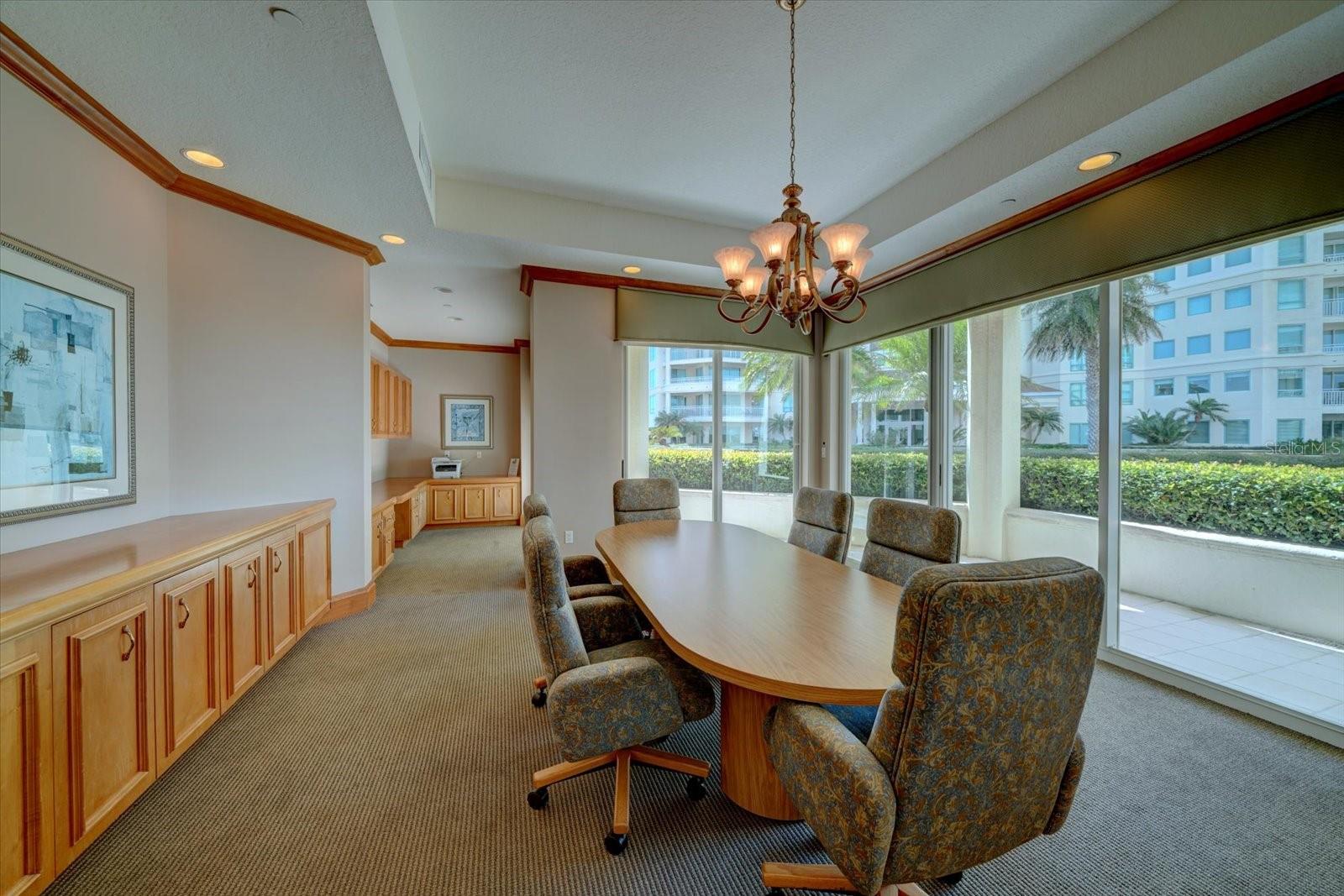 Listing photo id 45 for 1170 Gulf Blvd  1004