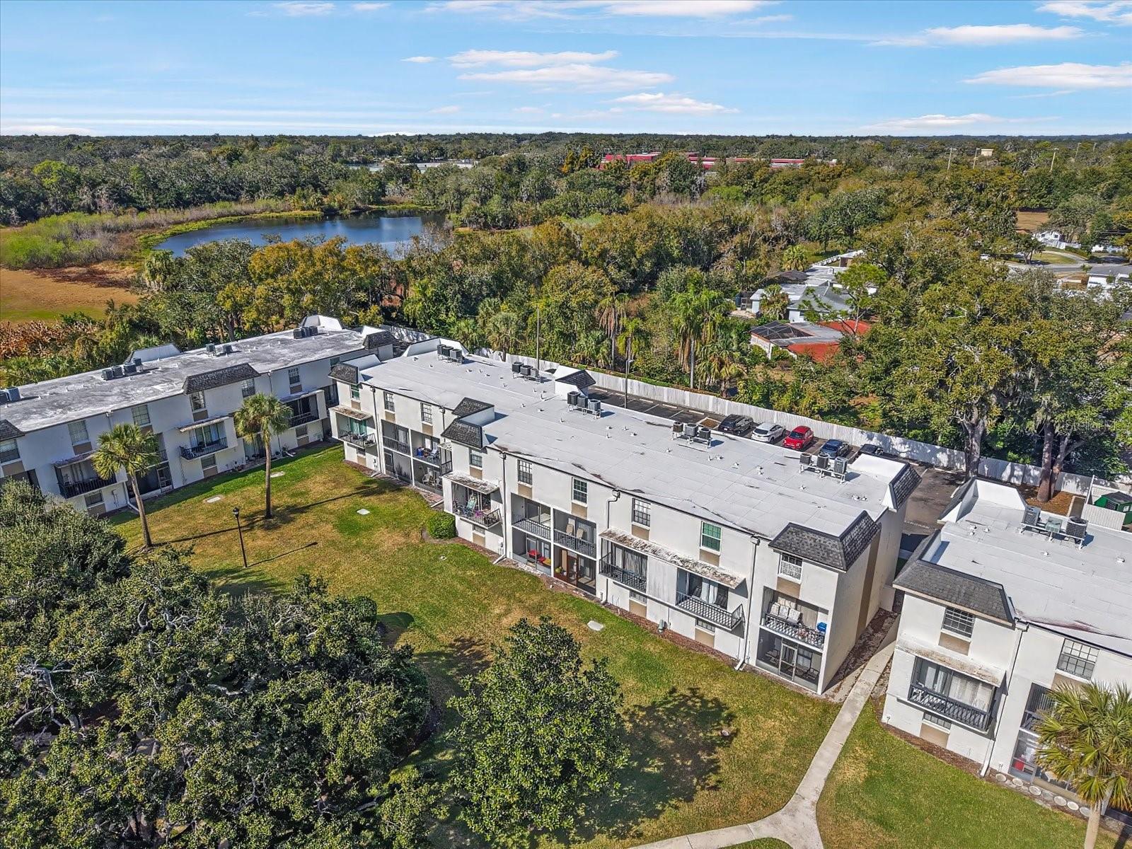 Image 25 of 34 For 811 Russell Lane 309