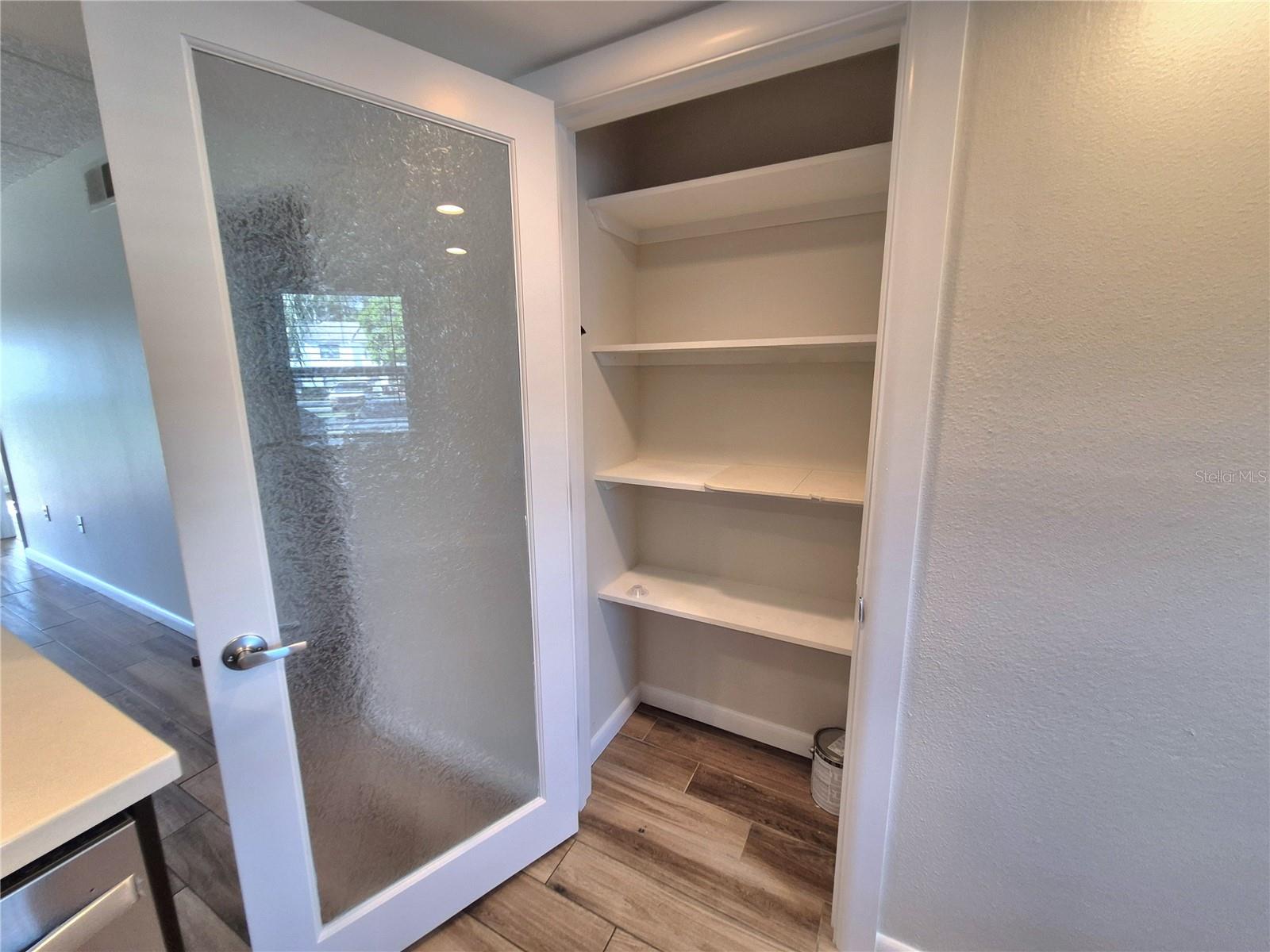 Image 11 of 29 For 509 Meadow Lane 509