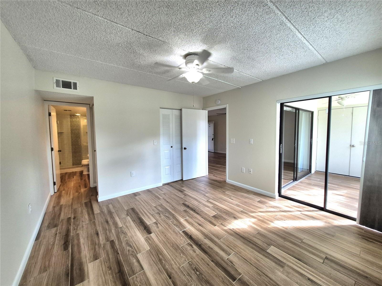 Image 13 of 29 For 509 Meadow Lane 509