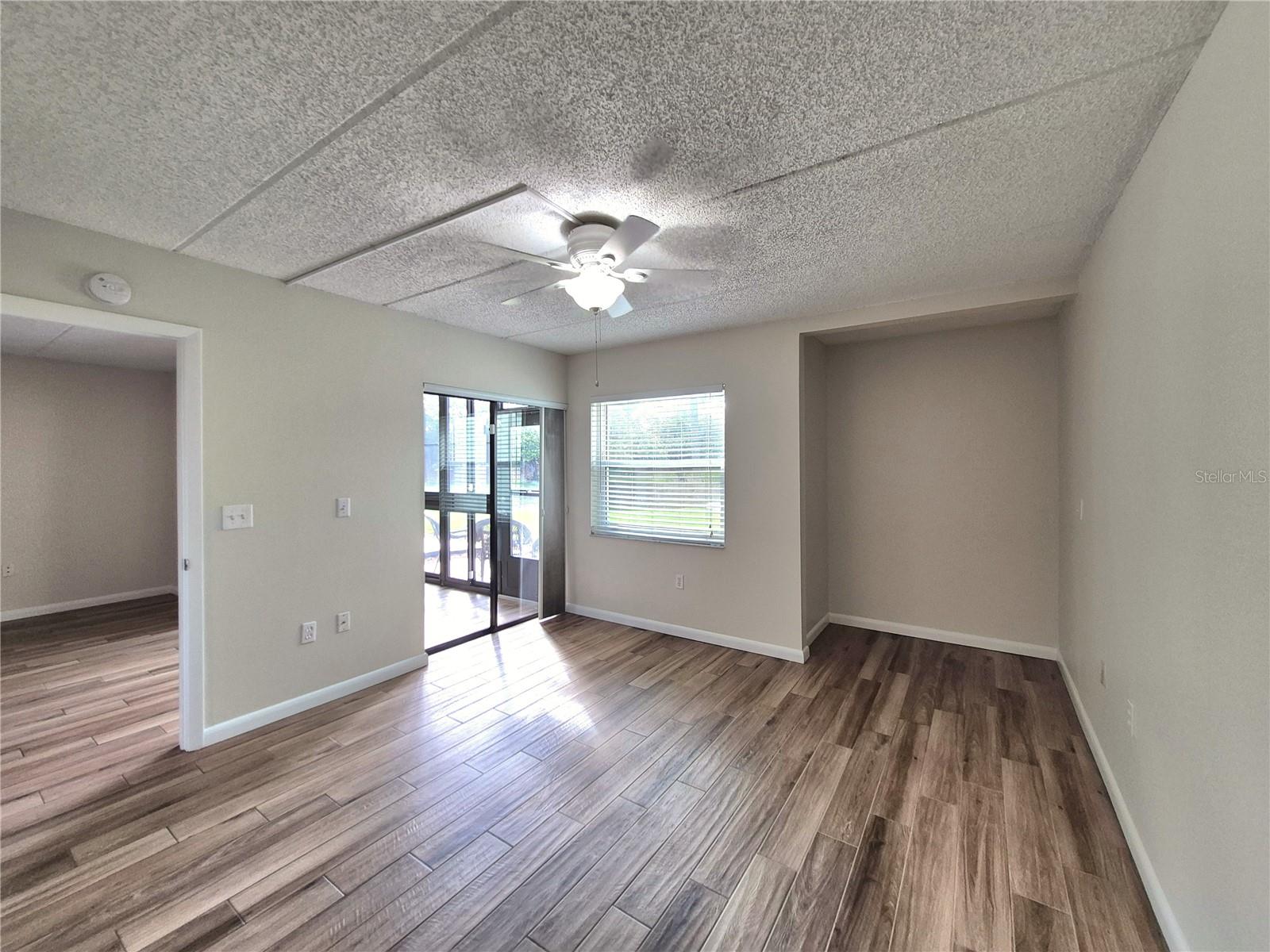 Image 14 of 29 For 509 Meadow Lane 509