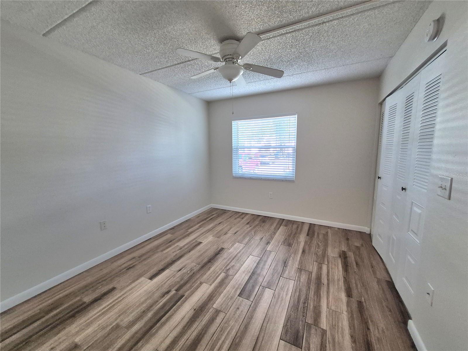 Image 20 of 29 For 509 Meadow Lane 509