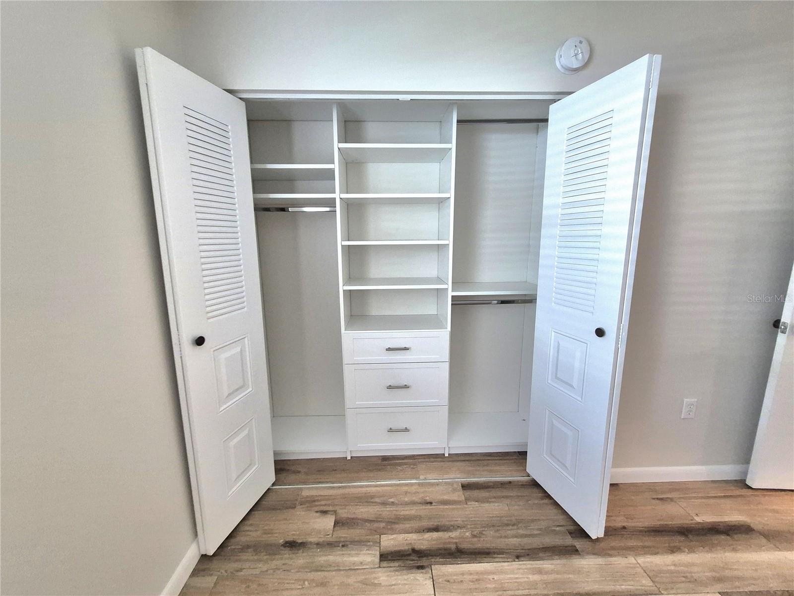 Image 21 of 29 For 509 Meadow Lane 509