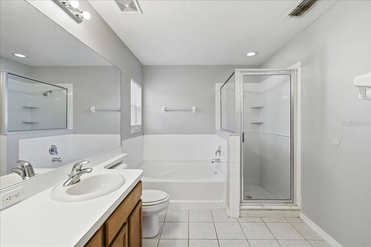 Image 18 of 52 For 25522 Bruford Boulevard