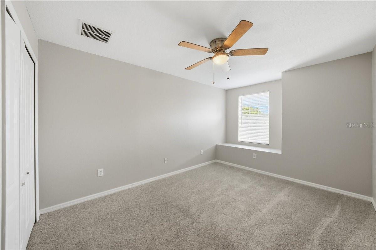 Image 24 of 52 For 25522 Bruford Boulevard