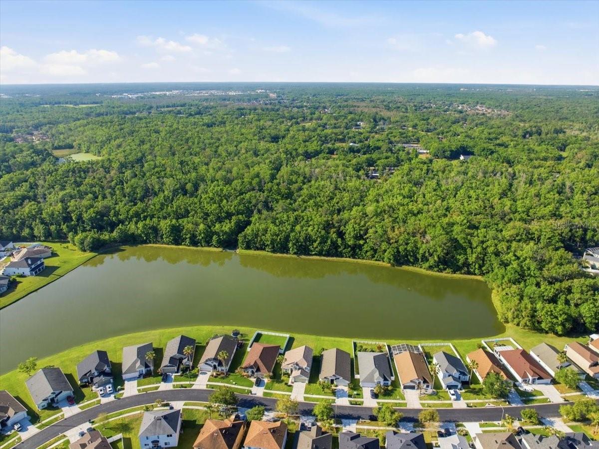 Image 35 of 52 For 25522 Bruford Boulevard