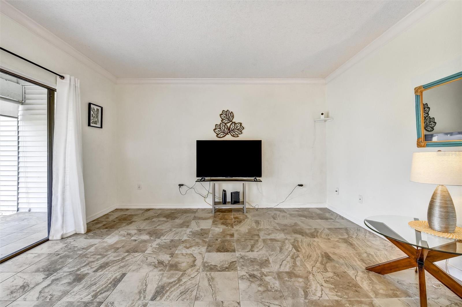 Image 13 of 43 For 704 Haven Place 704