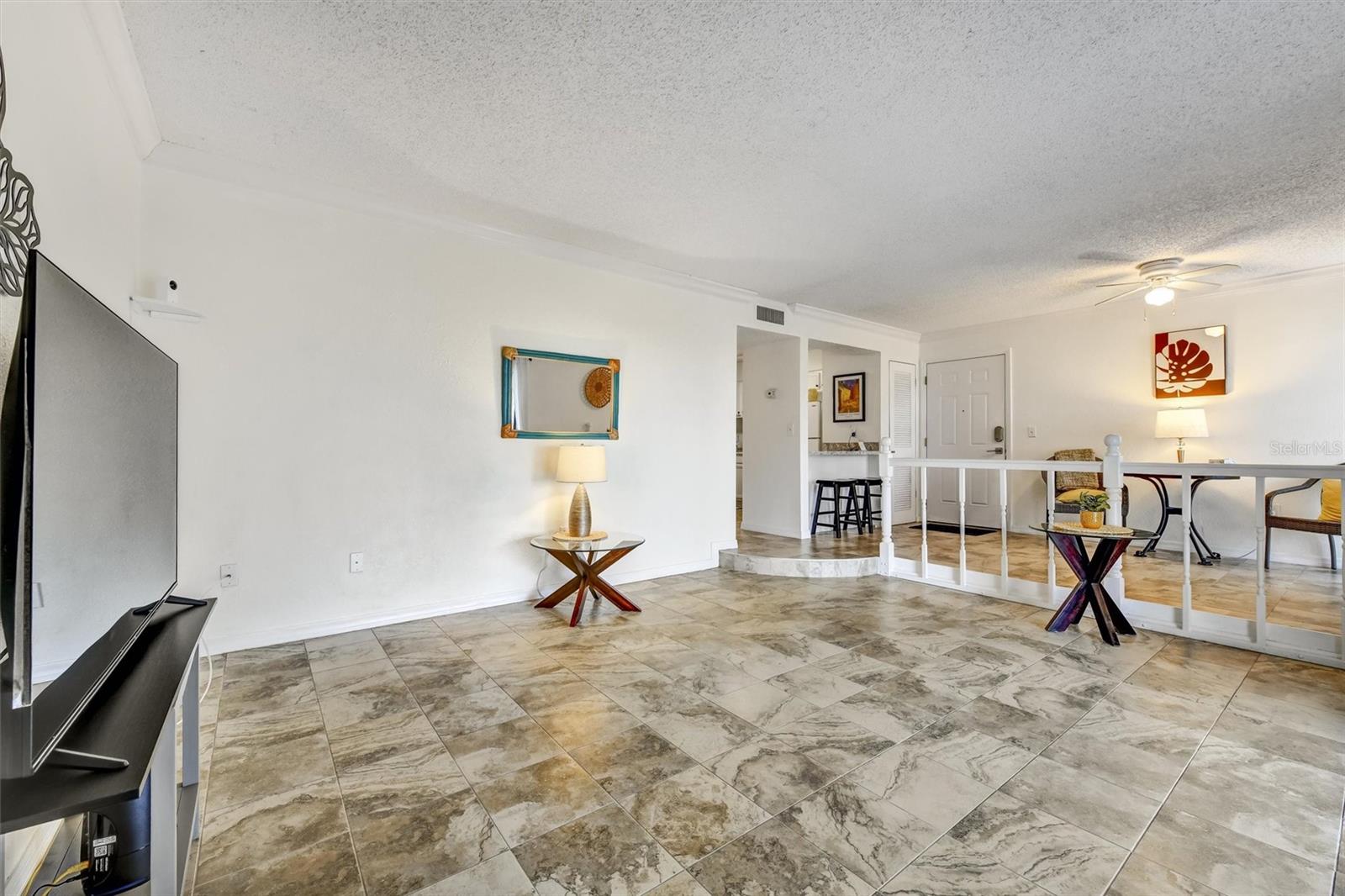 Image 15 of 43 For 704 Haven Place 704