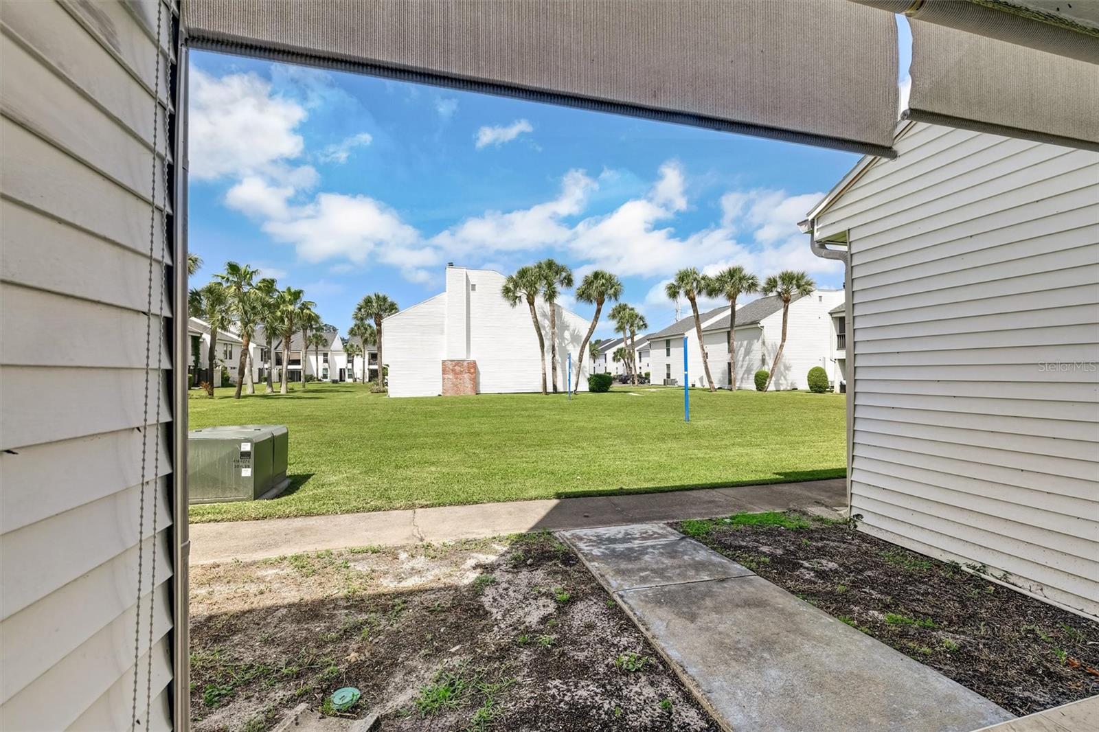 Image 32 of 43 For 704 Haven Place 704