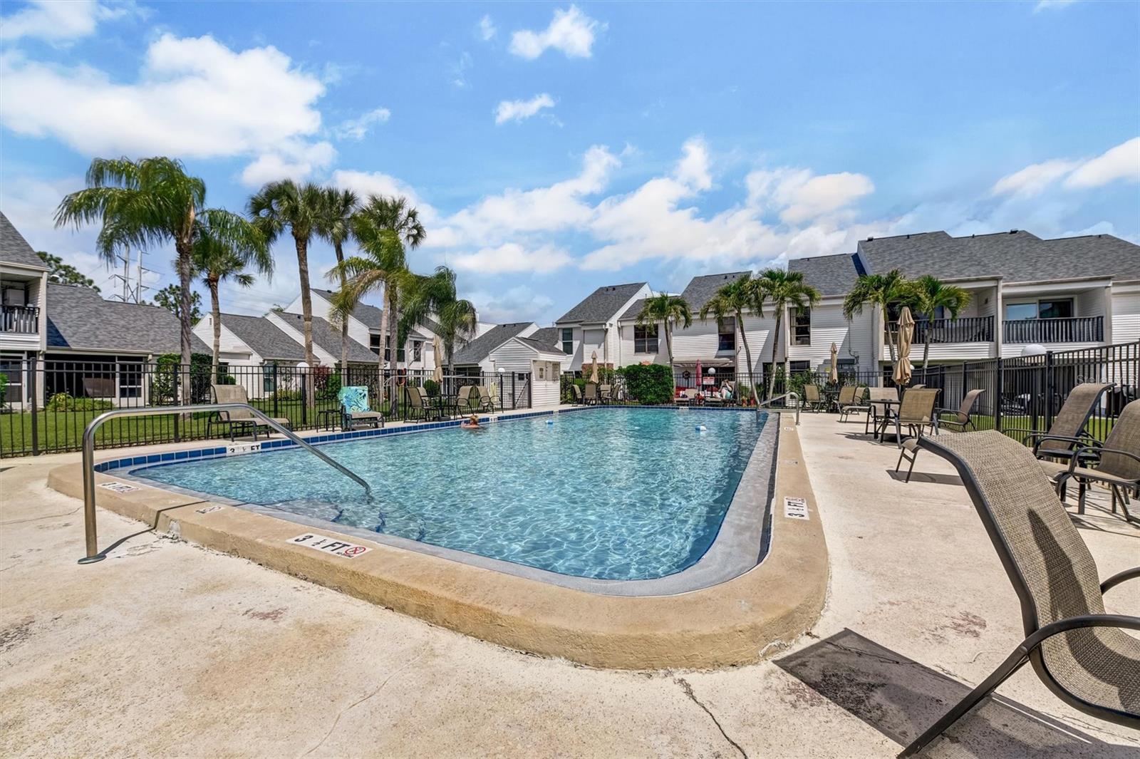 Image 37 of 43 For 704 Haven Place 704