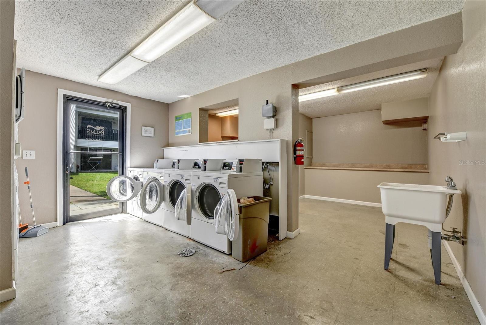 Image 39 of 43 For 704 Haven Place 704