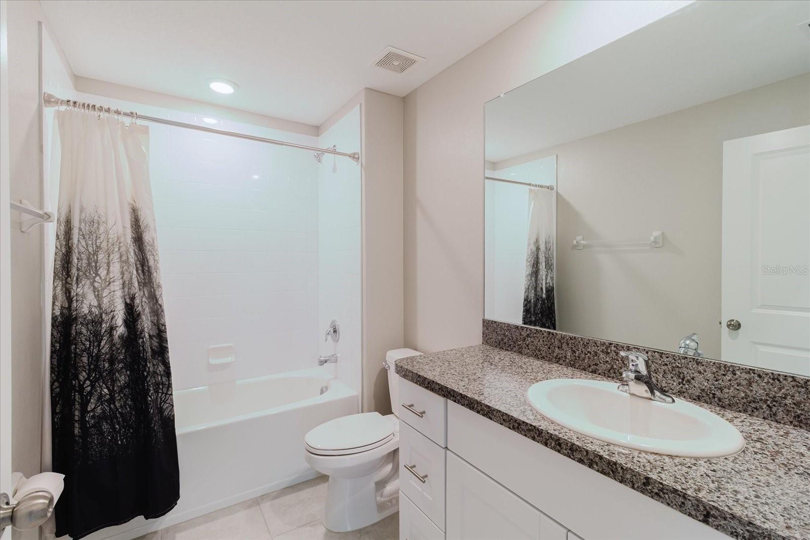 Image 27 of 49 For 7025 King Creek Drive