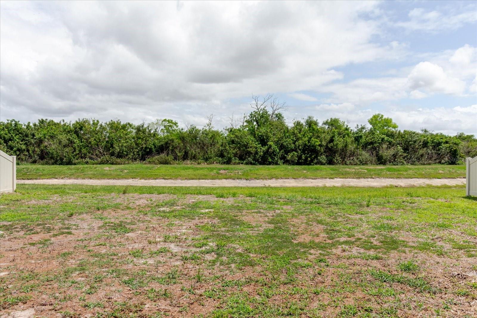 Image 38 of 49 For 7025 King Creek Drive