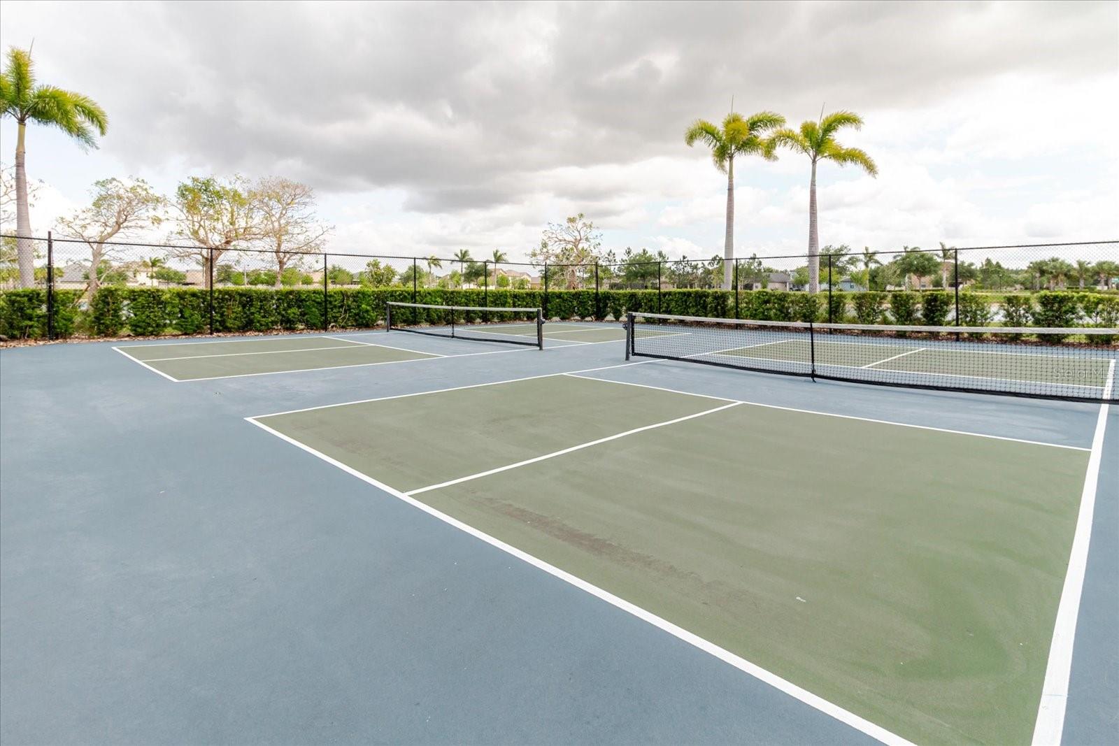 Image 45 of 49 For 7025 King Creek Drive