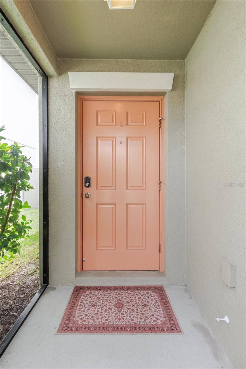 Image 5 of 49 For 7025 King Creek Drive