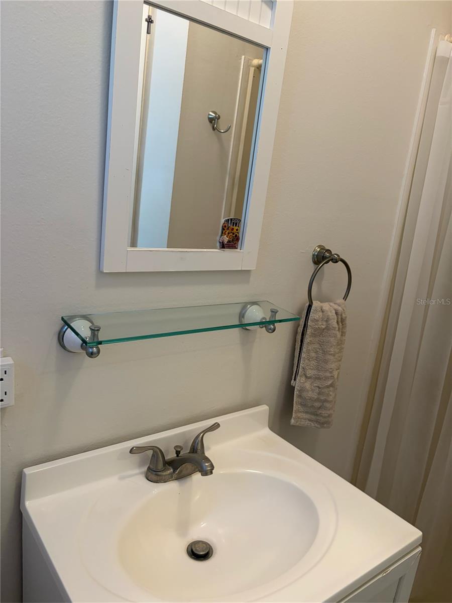 Image 4 of 29 For 11727 Wesson Circle E