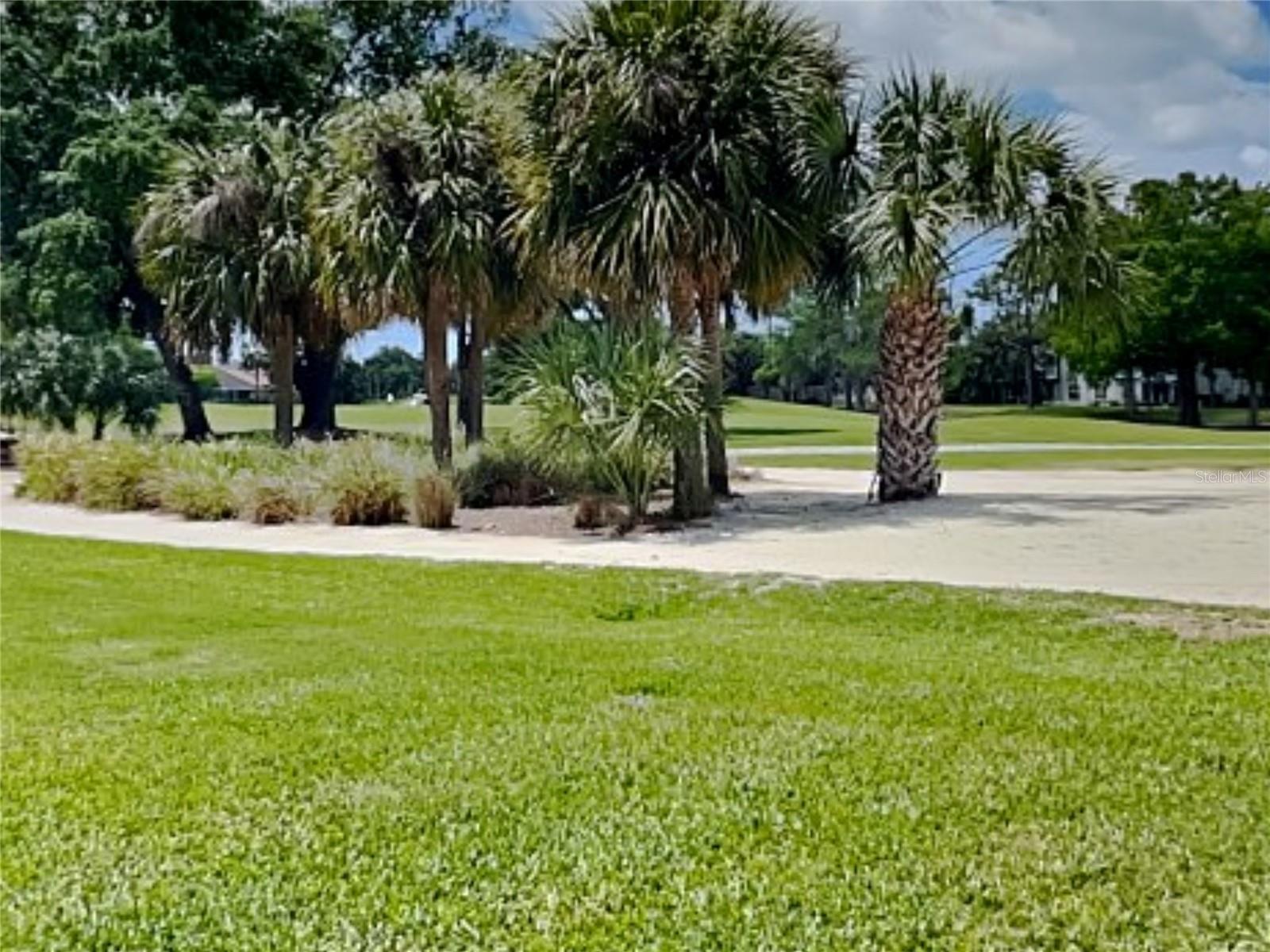 Image 19 of 82 For 6501 Stone River Road 110