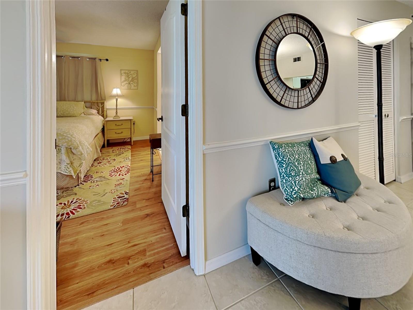 Image 24 of 82 For 6501 Stone River Road 110