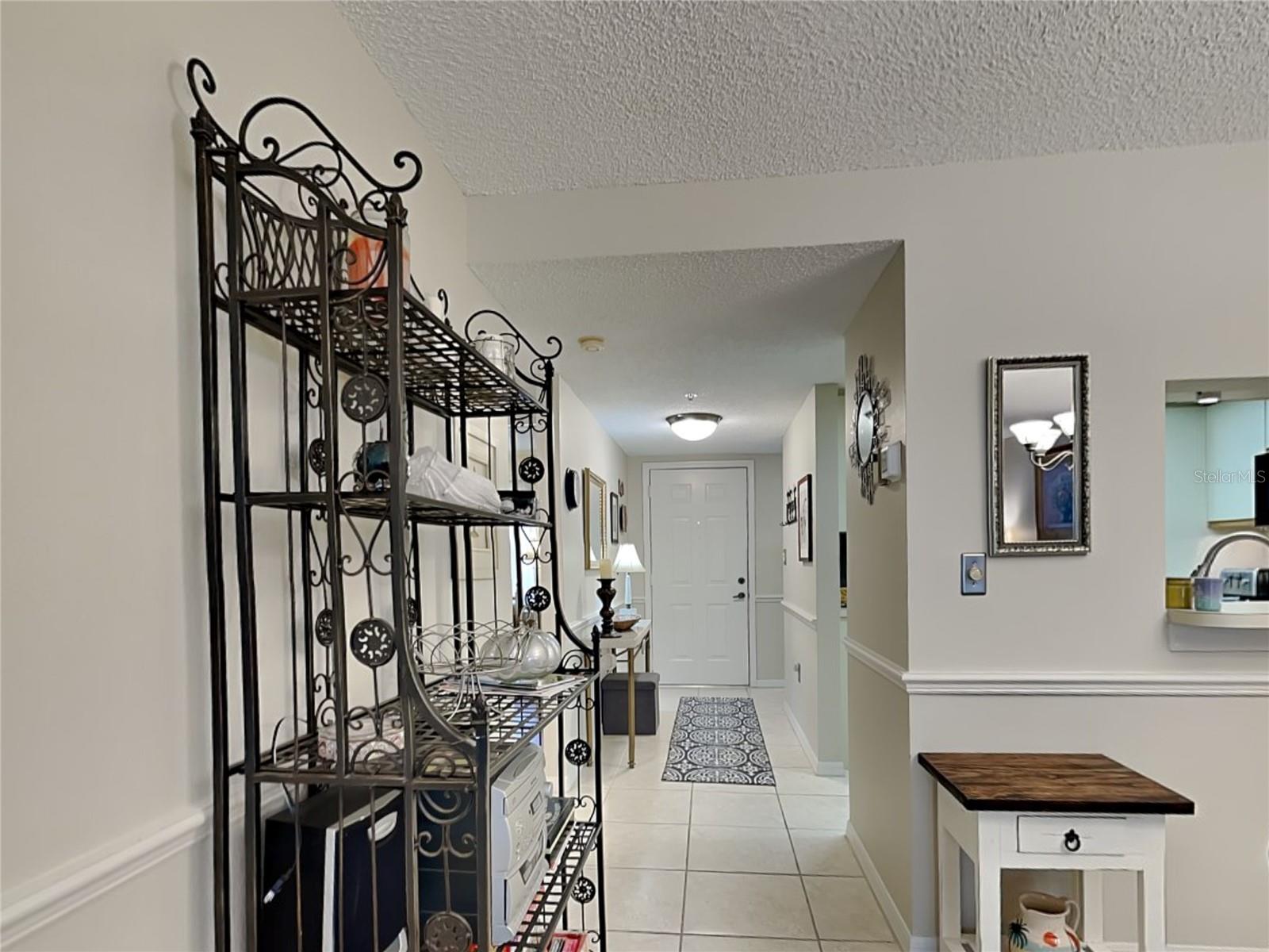 Image 43 of 82 For 6501 Stone River Road 110