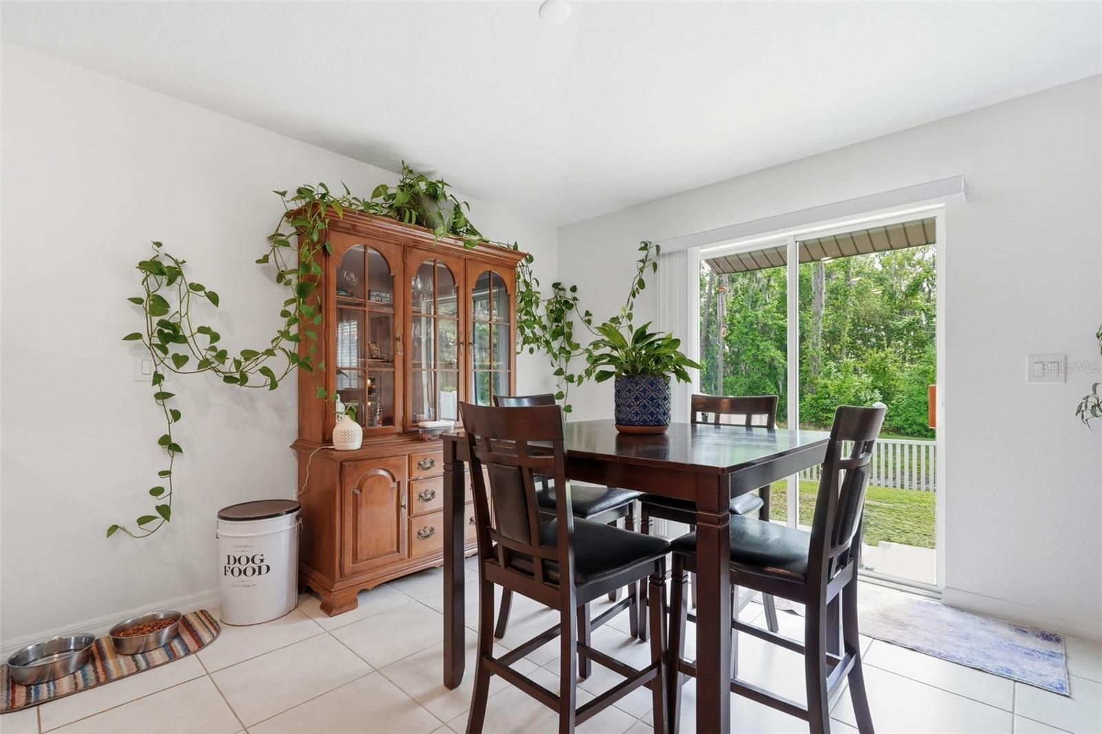 Image 17 of 39 For 1681 Red Loop