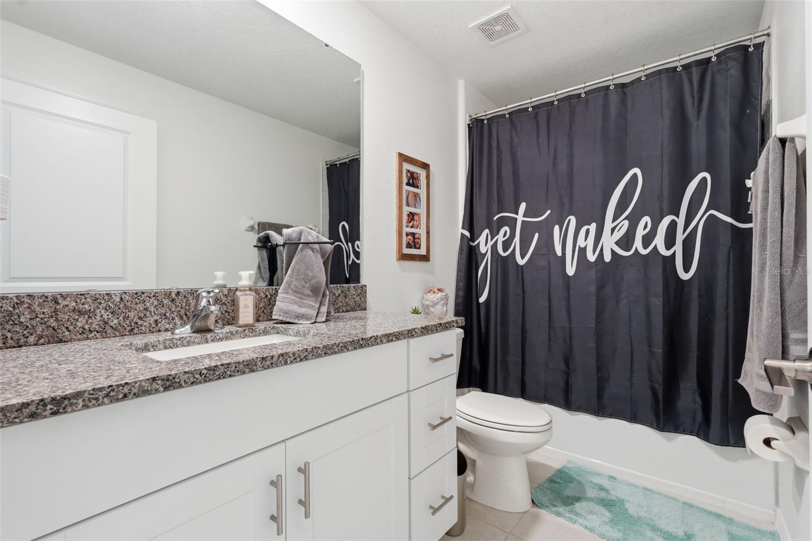 Image 26 of 39 For 1681 Red Loop