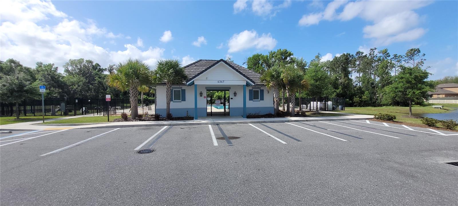 Image 36 of 39 For 1681 Red Loop