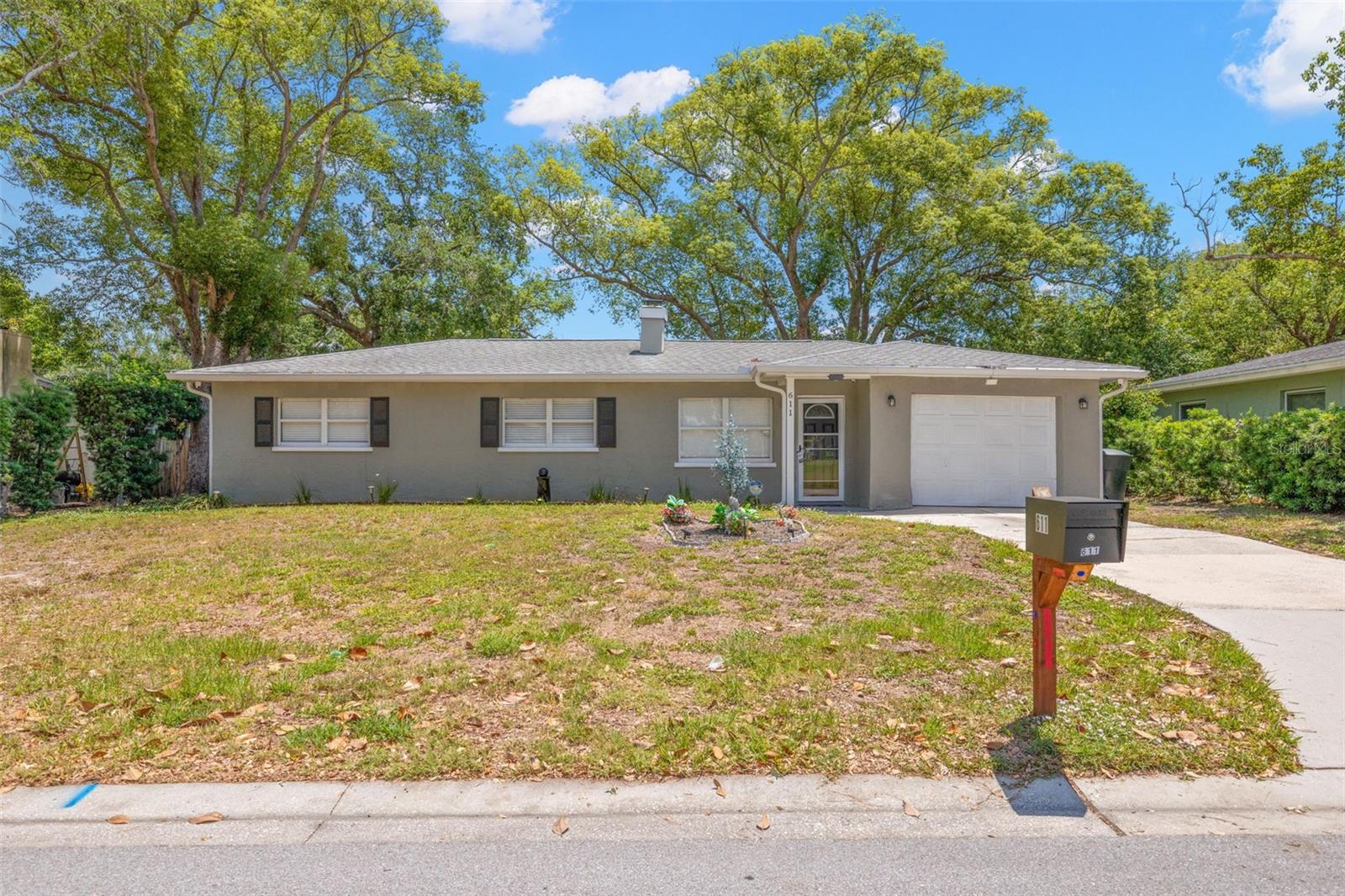 Details for 611 Pinewood Drive, DUNEDIN, FL 34698