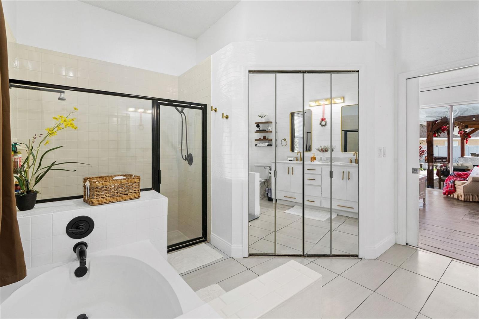 Image 18 of 27 For 15101 Redvale Drive