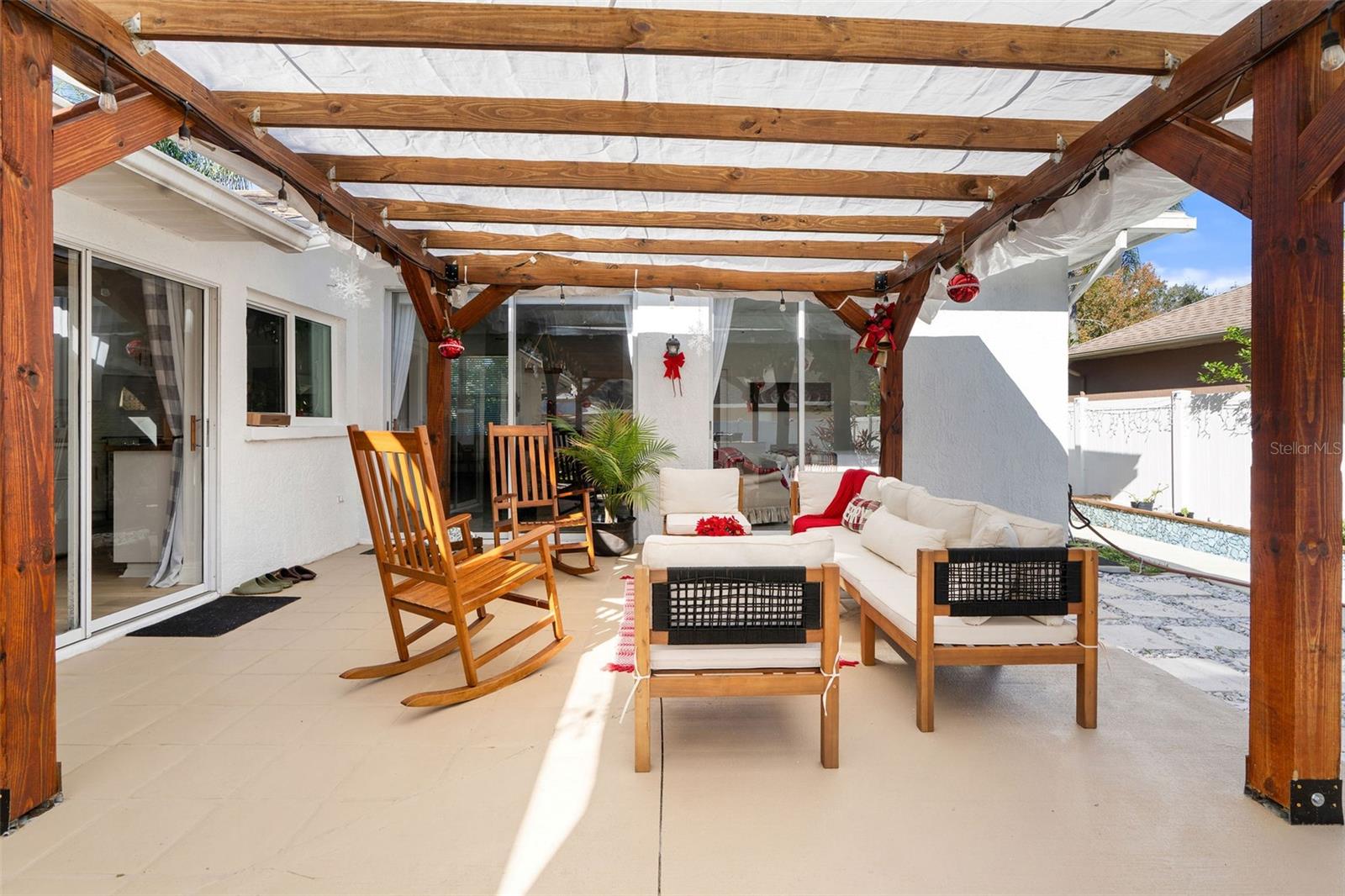 Image 23 of 27 For 15101 Redvale Drive