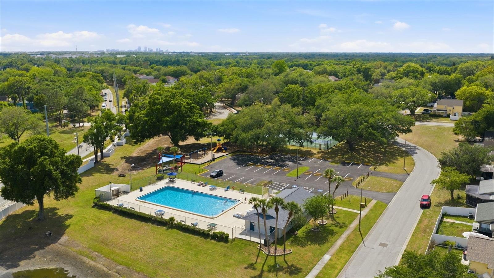 Image 23 of 27 For 8522 Caladesi Island Drive