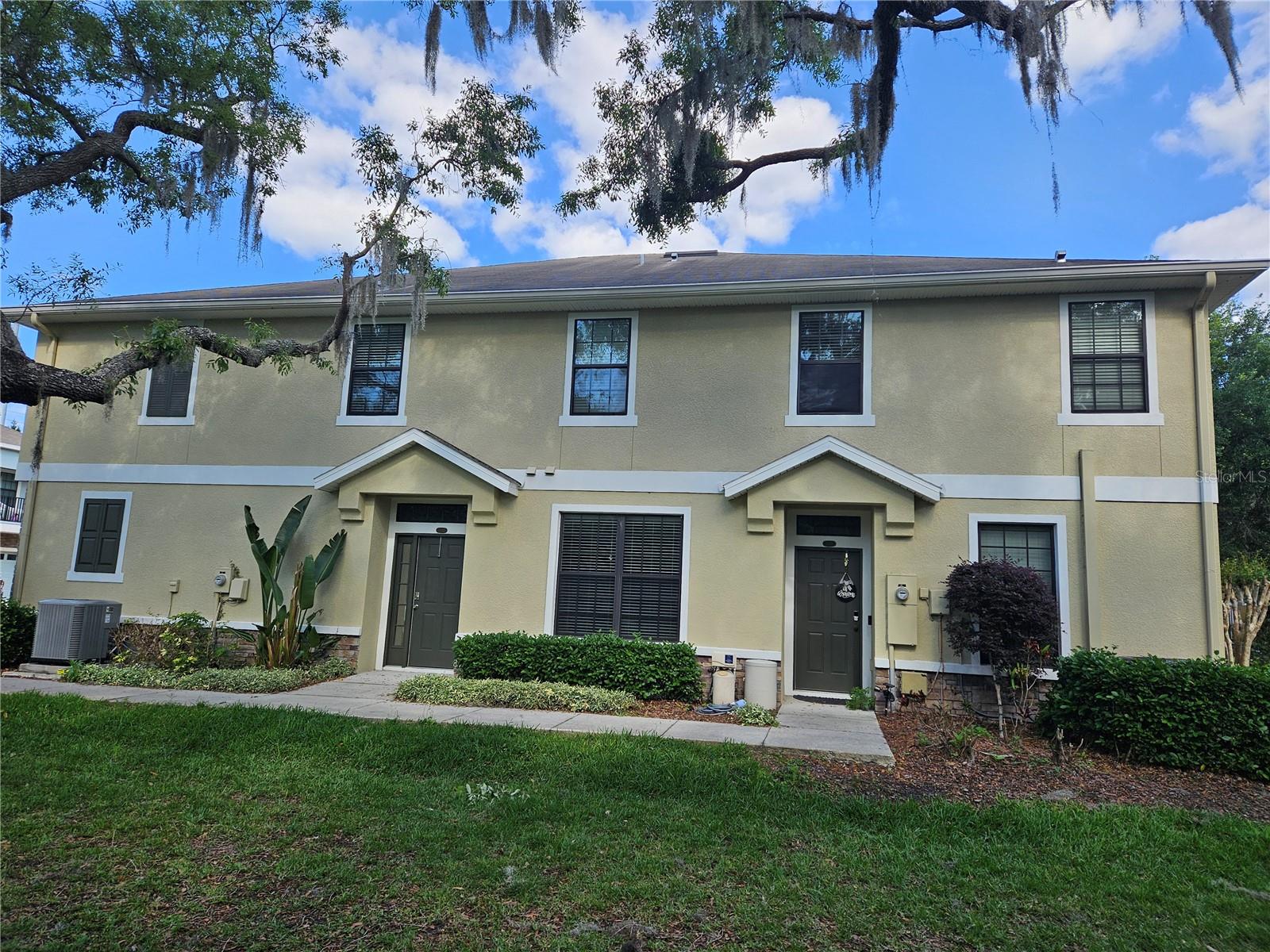 Listing Details for 5520 Kinglethill Drive, LITHIA, FL 33547