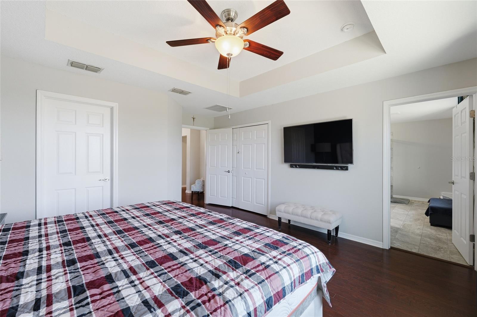 Image 25 of 52 For 19720 Long Lake Ranch Boulevard