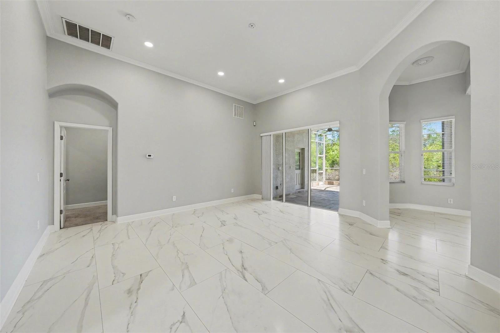 Image 14 of 69 For 6218 Bridleford Drive