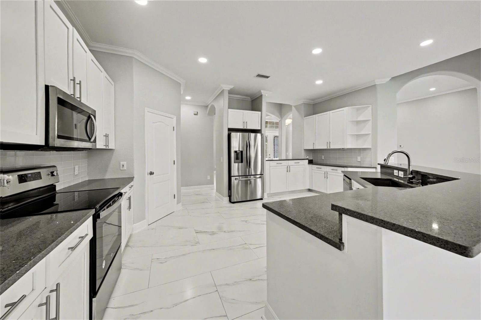 Image 27 of 69 For 6218 Bridleford Drive