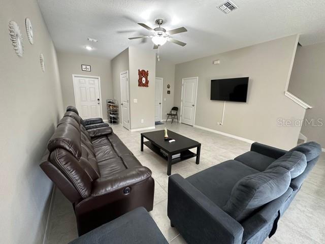 Image 3 of 18 For 8517 Reedville Street