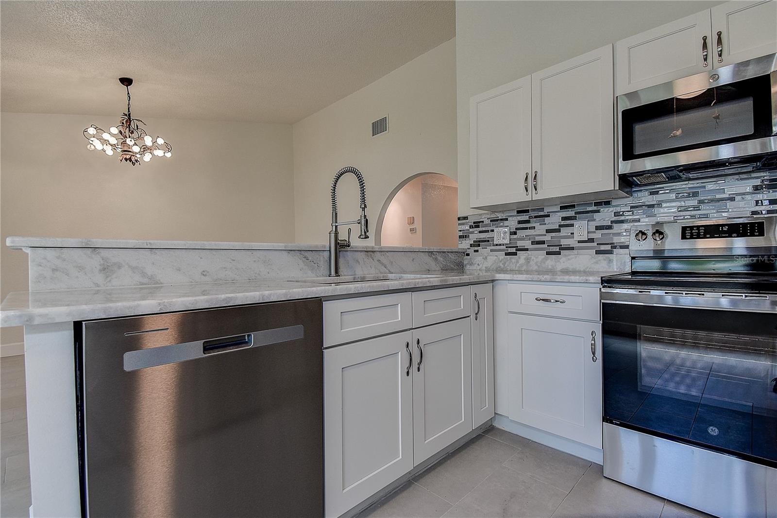 Image 15 of 49 For 13920 Egret Lane