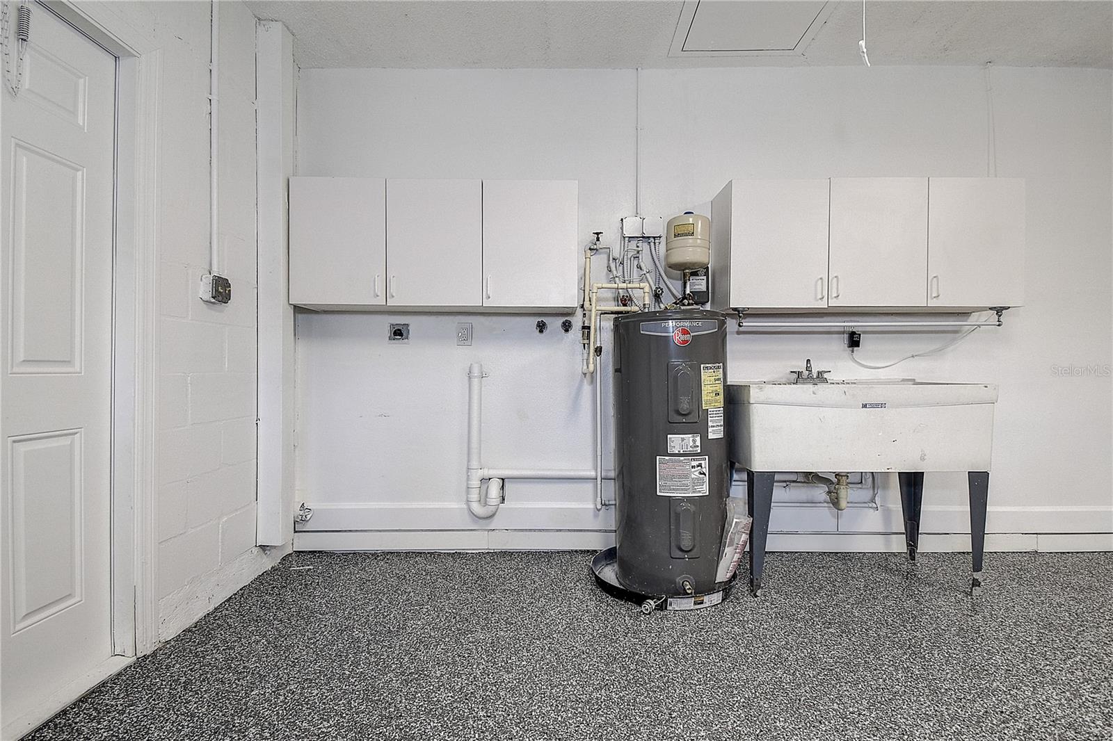 Image 47 of 49 For 13920 Egret Lane