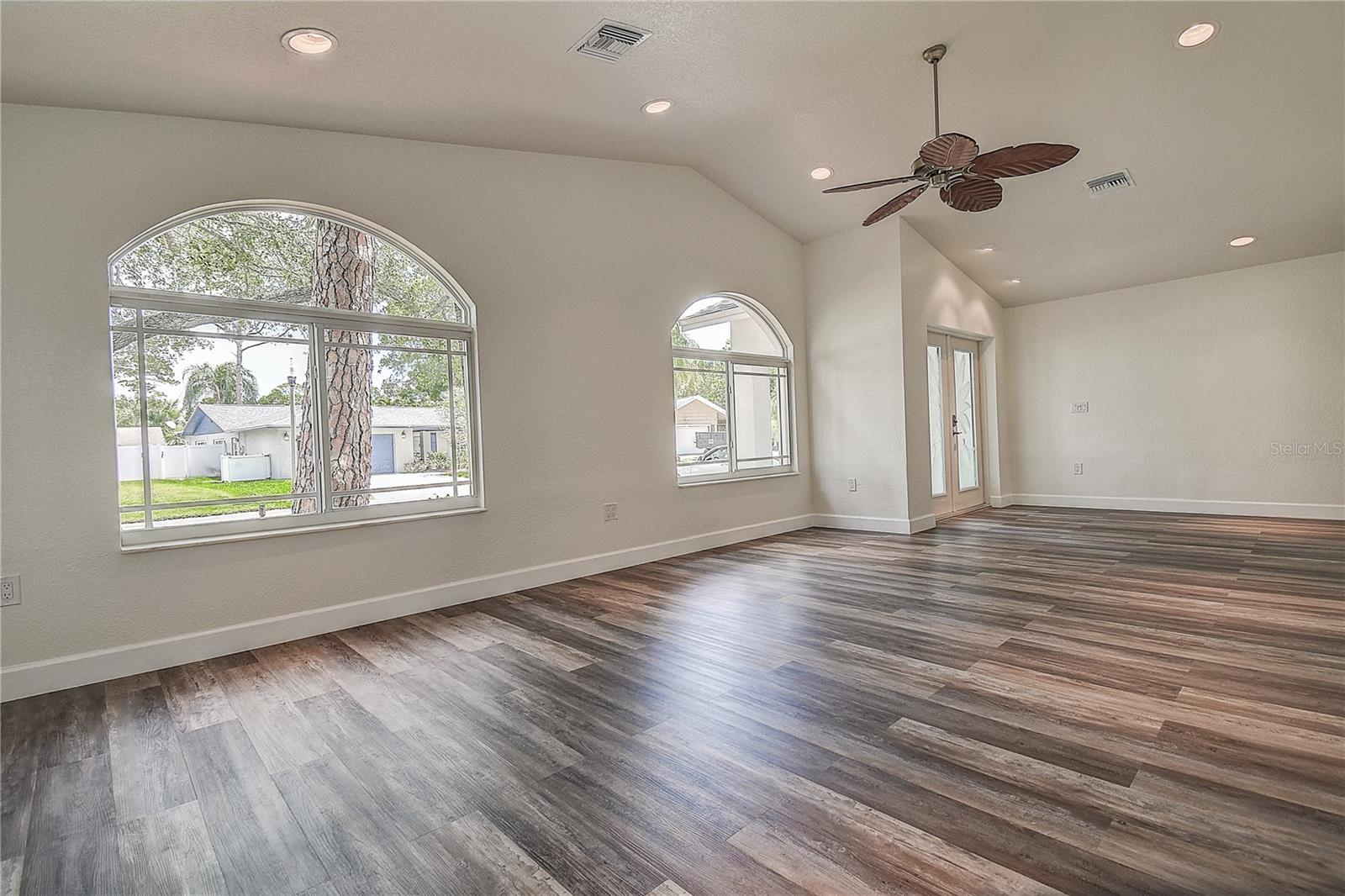 Image 8 of 49 For 13920 Egret Lane