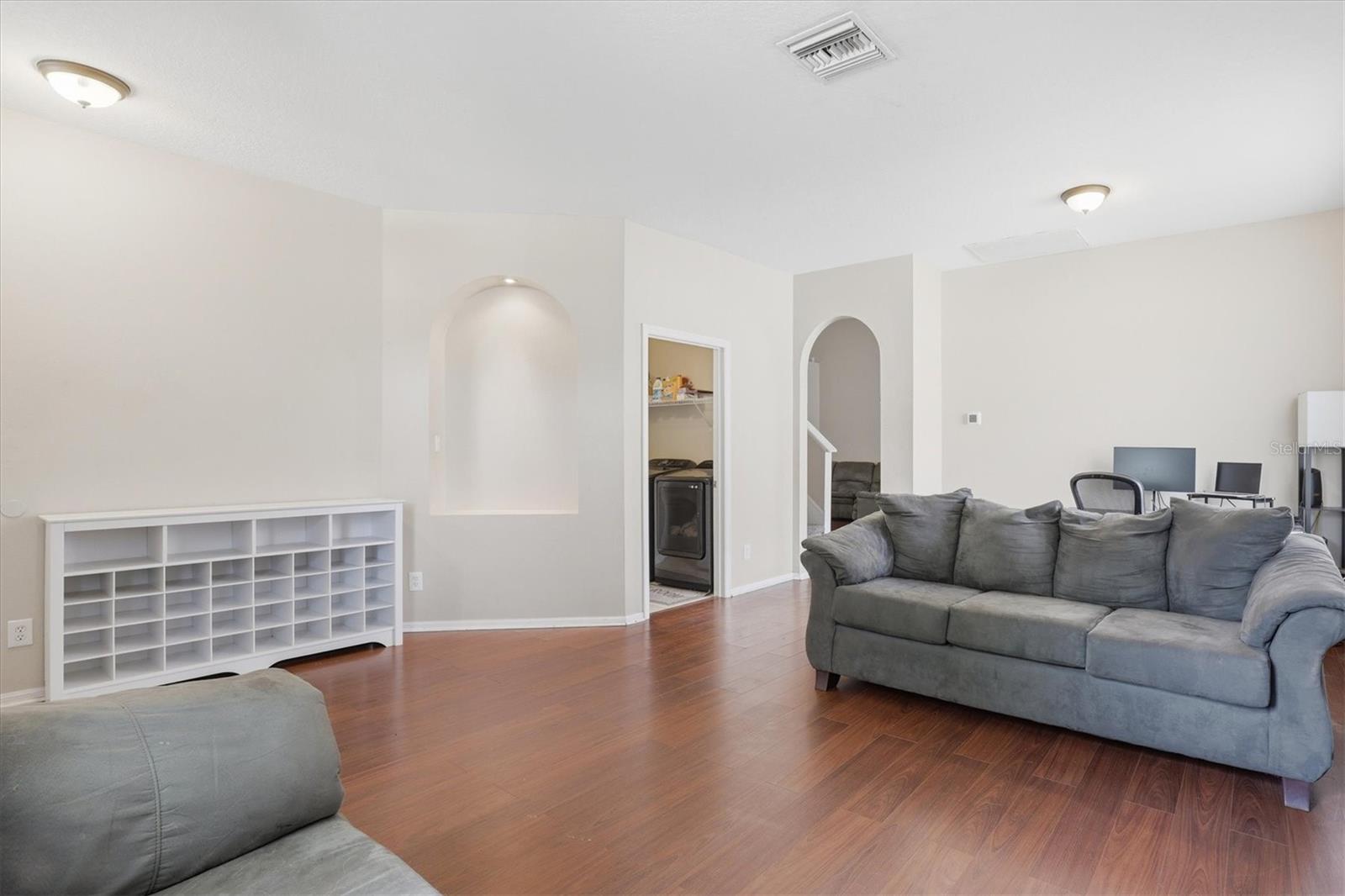 Image 6 of 39 For 3036 Gianna Way