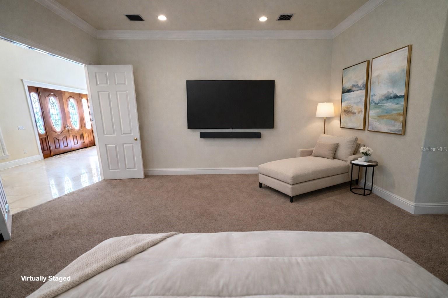 Image 21 of 57 For 441 Lucerne Avenue